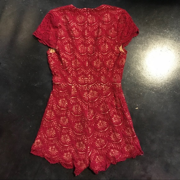 Maddy K Lace Romper - Picture 2 of 3